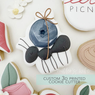 Ant with Blueberry Picnic Cutter - Summer Strawberry Cookie Cutter - 3D Printed Cookie Cutter - TCK29152