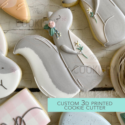 Squirrel with Flowers Cookie Cutter - Spring Cookie Cutter  - 3D Printed Cookie Cutter - TCK88104